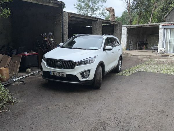 Kia Sorento SUV, Diesel, 2015, White