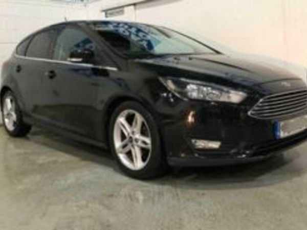 Ford Focus Hatchback, Diesel, 2017, Black