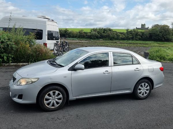 Toyota Corolla Saloon, Petrol, 2007, Silver