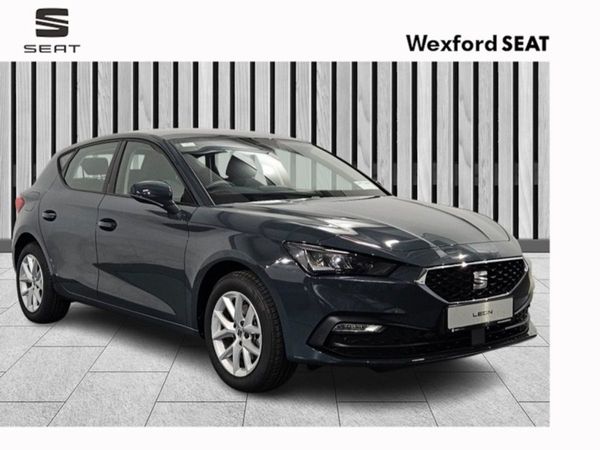 SEAT Leon Hatchback, Diesel, 2025, Blue