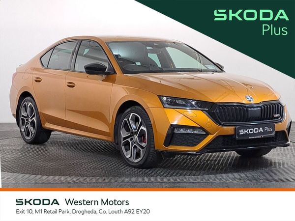 Skoda Octavia Saloon, Petrol Plug-in Hybrid, 2023, Orange