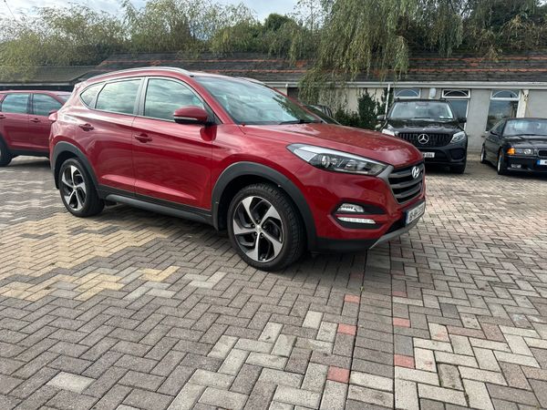 Hyundai Tucson SUV, Diesel, 2018, Red