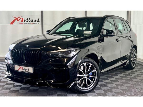 BMW X5 Estate, Petrol Hybrid, 2023, Black