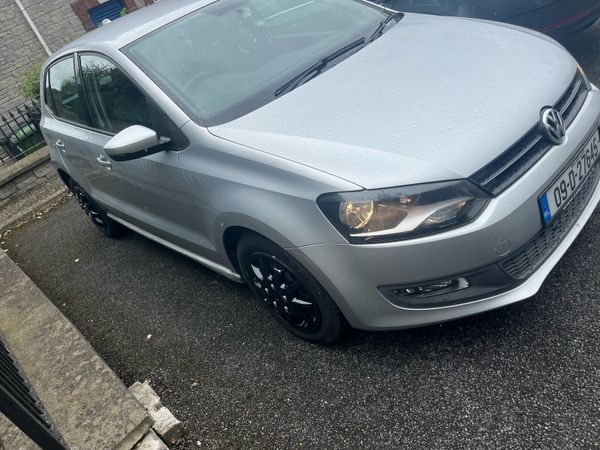Volkswagen Polo Hatchback, Diesel, 2009, Silver