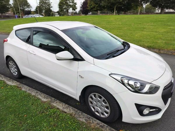 Hyundai i30 Van, Diesel, 2014, White