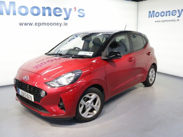 Hyundai i10 Hatchback, Petrol, 2023, Red