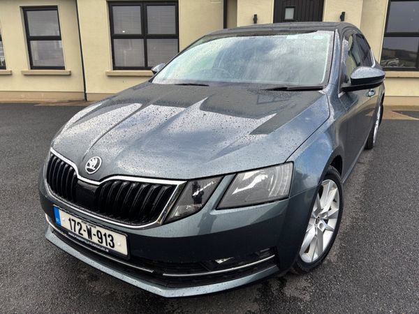 Skoda Octavia Saloon, Diesel, 2017, Grey