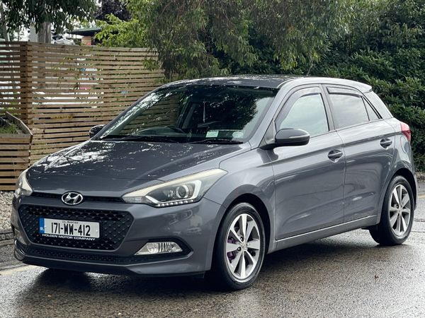 Hyundai i20 Hatchback, Petrol, 2017, Grey