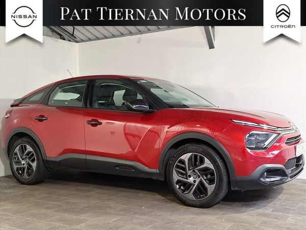 Citroen C4 Hatchback, Petrol, 2022, Red