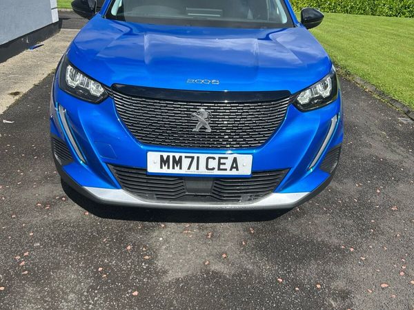 Peugeot 2008 SUV, Diesel, 2022, Blue