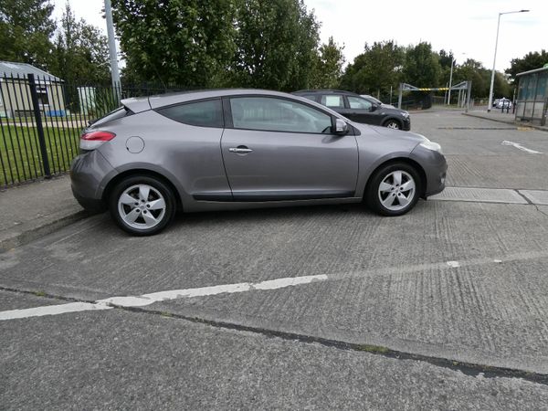 Renault Megane Coupe, Petrol, 2010, Grey