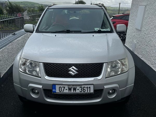 Suzuki Grand Vitara SUV, Petrol, 2007, Silver