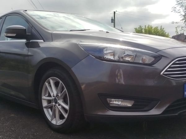 Ford Focus Hatchback, Diesel, 2017, Grey