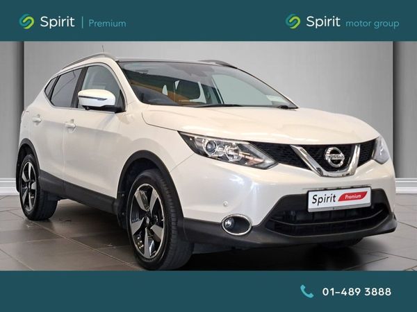 Nissan Qashqai SUV, Petrol, 2017, White