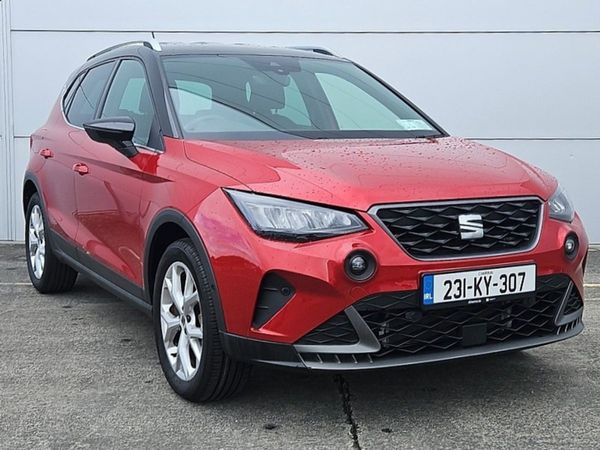 SEAT Arona SUV, Petrol, 2023, Red