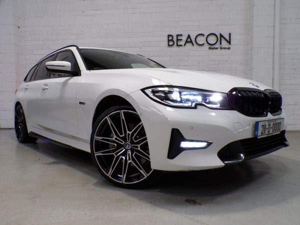 BMW 3-Series Estate, Petrol Plug-in Hybrid, 2021, White