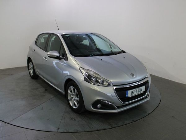 Peugeot 208 Hatchback, Diesel, 2016, Grey