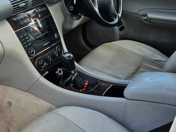 Mercedes-Benz C-Class Saloon, Petrol, 2007, Grey