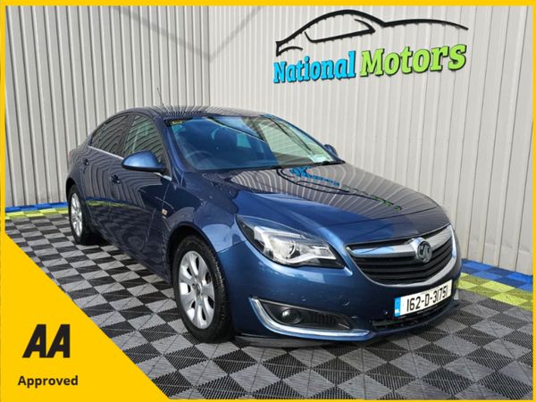 Vauxhall Insignia Hatchback, Diesel, 2016, Blue
