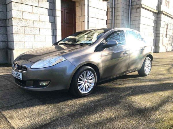 Fiat Bravo Hatchback, Diesel, 2010, Grey