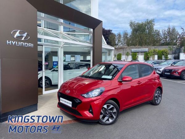 Hyundai i10 Hatchback, Petrol, 2023, Red