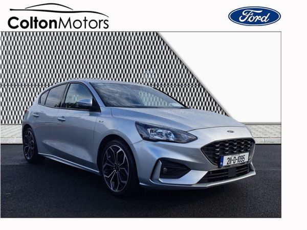 Ford Focus Hatchback, Diesel, 2021, Silver