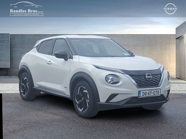 Nissan Juke SUV, Petrol Hybrid, 2024, White