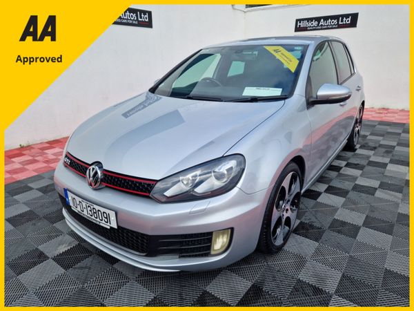 Volkswagen Golf Hatchback, Petrol, 2010, Silver