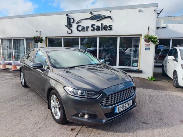 Ford Mondeo Hatchback, Diesel, 2017, Grey