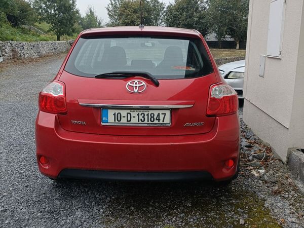 Toyota Auris Hatchback, Diesel, 2008, Black