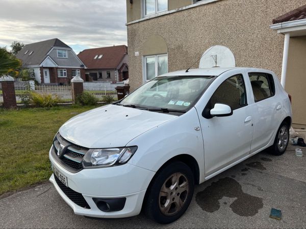 Dacia Sandero Hatchback, Diesel, 2016, White