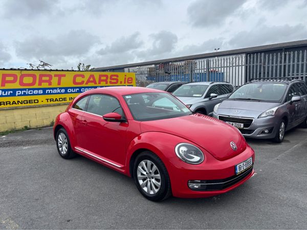 Volkswagen Beetle Hatchback, Petrol, 2016, Red