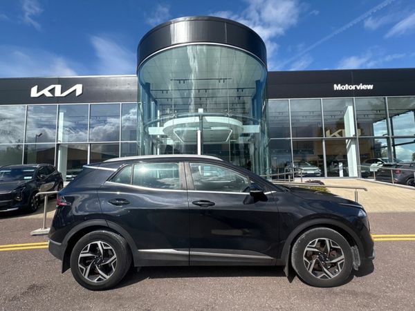 Kia Sportage MPV, Diesel, 2022, Black