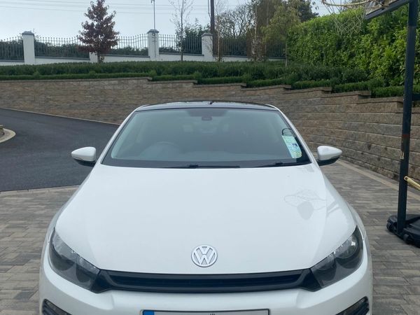 Volkswagen Scirocco Hatchback, Petrol, 2011, White