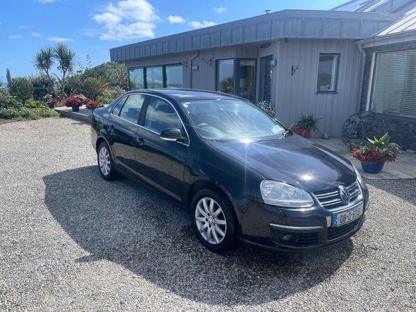 Volkswagen Jetta Saloon, Petrol, 2008, Black