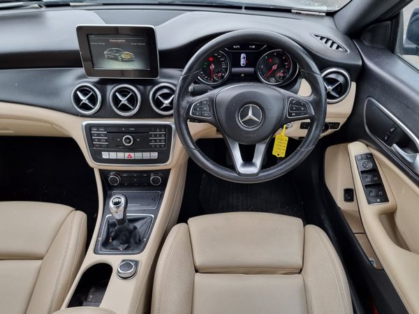 Mercedes-Benz CLA Saloon, Diesel, 2017, Blue