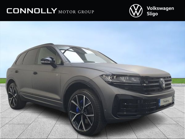 Volkswagen Touareg SUV, Petrol Plug-in Hybrid, 2025, Grey