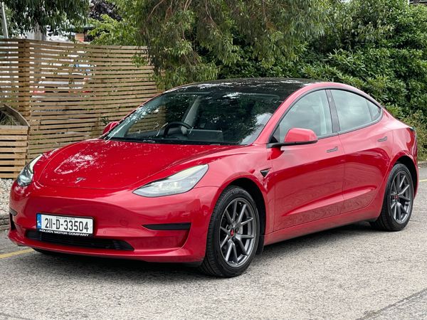 Tesla Model 3 Saloon, Electric, 2021, Red