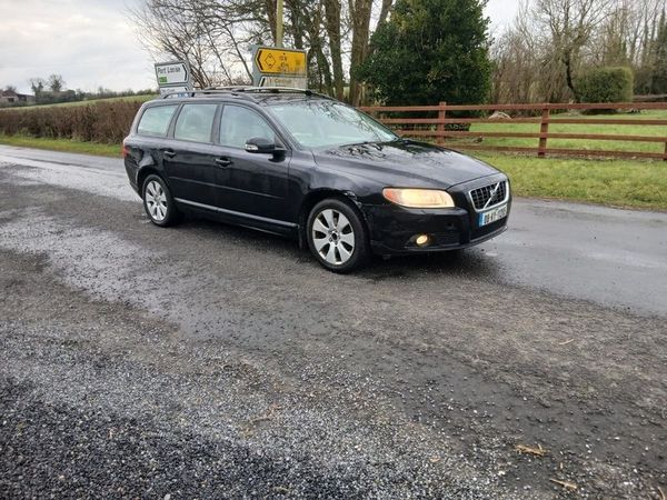 Volvo V70 Estate, Diesel, 2008, Black
