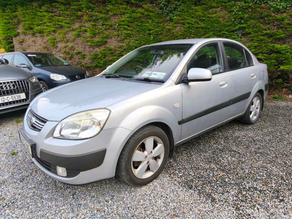 Kia Rio Saloon, Diesel, 2010, Silver