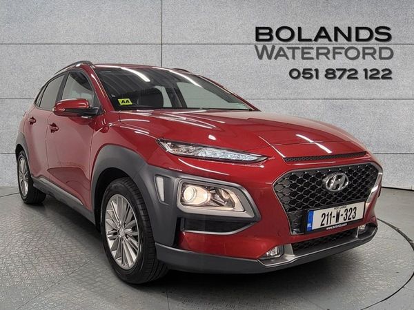 Hyundai KONA MPV, Petrol, 2021, Red