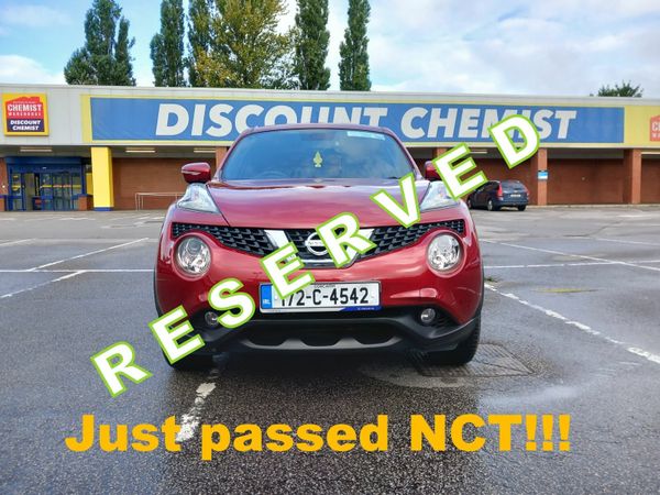 Nissan Juke SUV, Petrol, 2017, Red