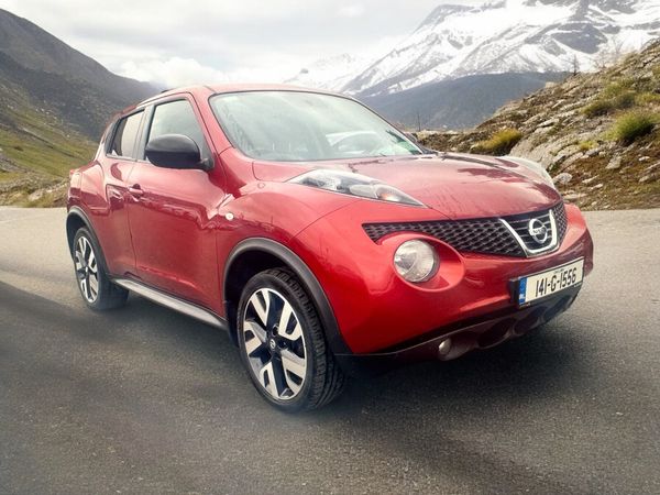 Nissan Juke SUV, Diesel, 2014, Red