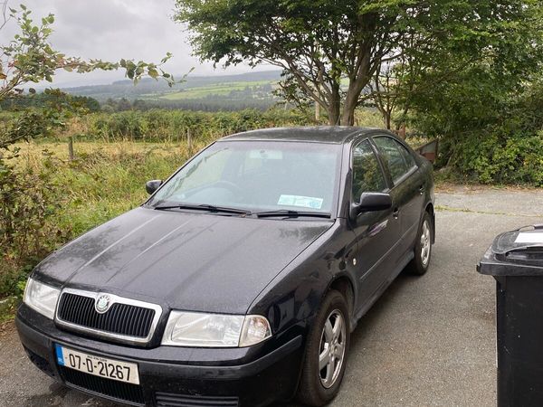 Skoda Octavia Hatchback, Petrol, 2007, Black