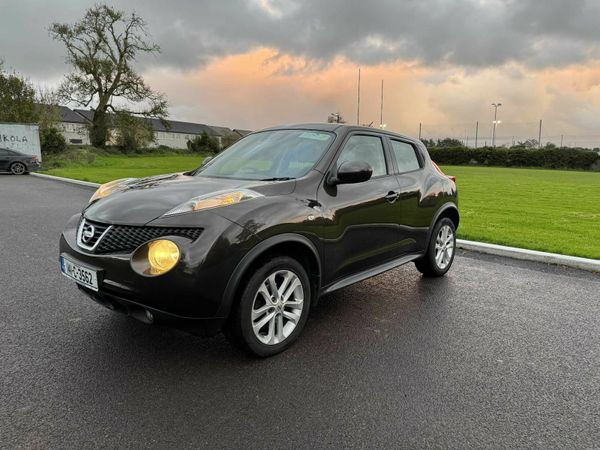 Nissan Juke SUV, Diesel, 2014, Brown