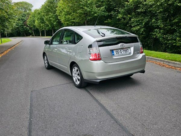 Toyota Prius Hatchback, Petrol Hybrid, 2005, Silver