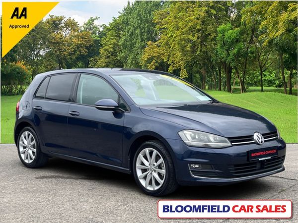 Volkswagen Golf Hatchback, Petrol, 2014, Blue