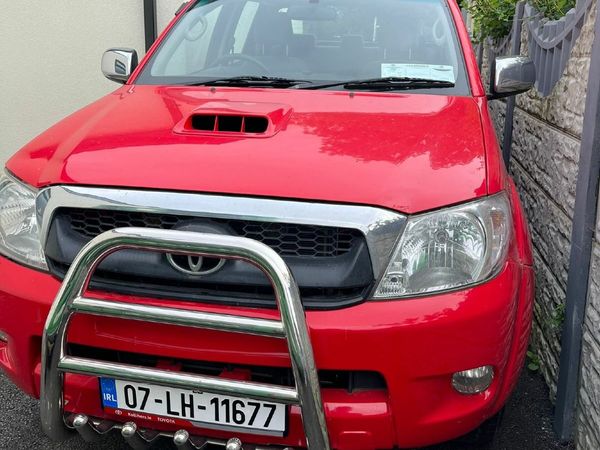 Toyota Hilux Crew Cab, Diesel, 2007, Red