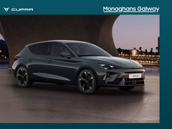 Cupra Leon Hatchback, Diesel, 2025, Blue