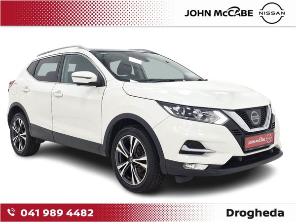 Nissan Qashqai MPV, Petrol, 2018, White
